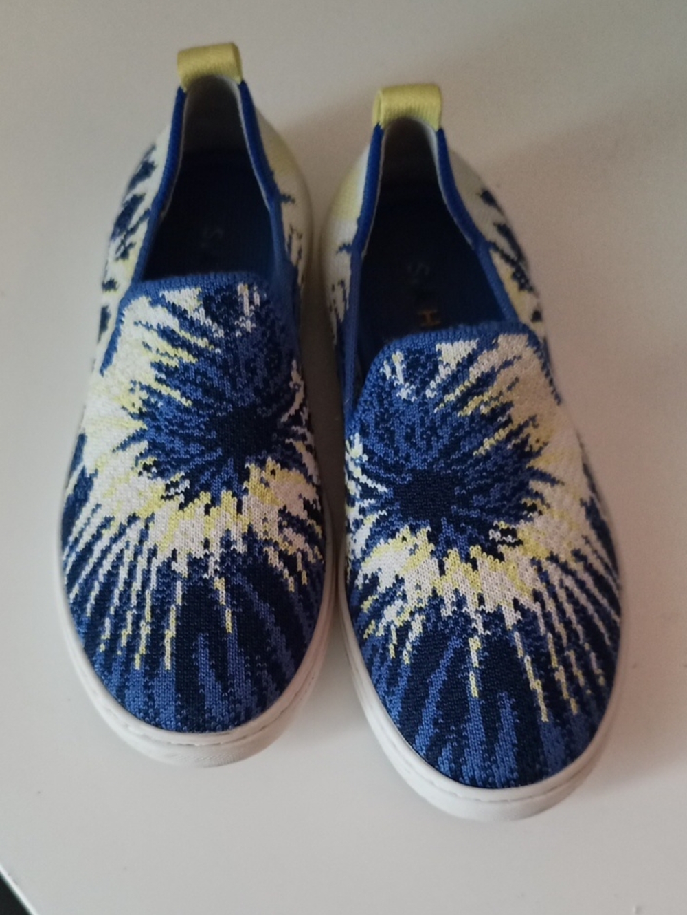 Rothy's Blue and Yellow Knit Slip-Ons Girls Size 1